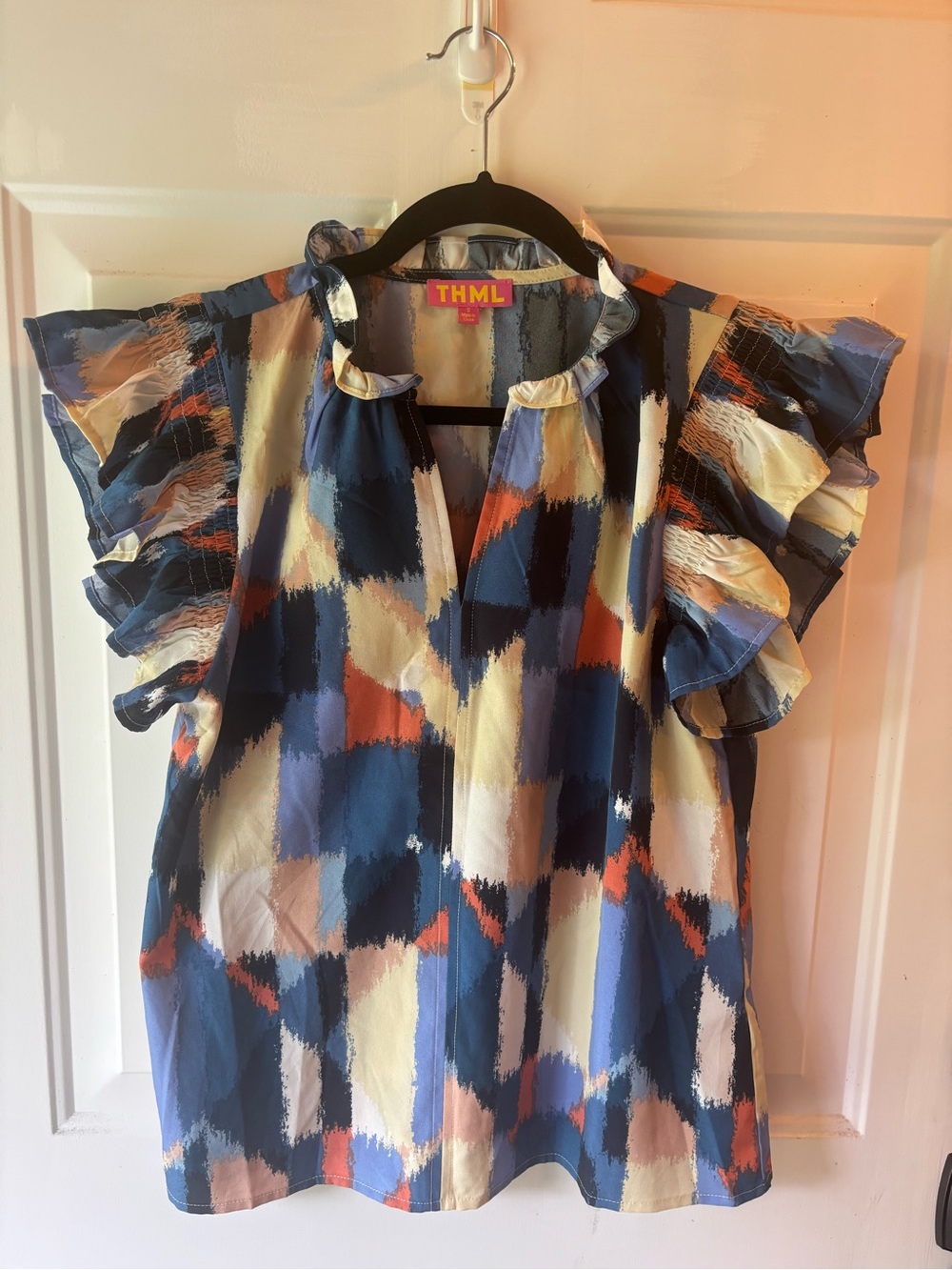 THML Blue Multi Abstract Ruffle Sleeve V-Neck Blouse